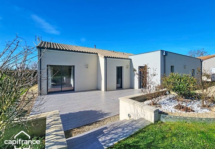 Villa a Airvault, Deux-Sevres, Airvault - € 225.000 | Ref: 340939069675 - foto 1