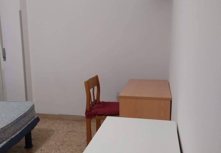 Apartament a Pisa, Pisa, Pisa - € 350/mes | Ref: 2010125 - foto 1