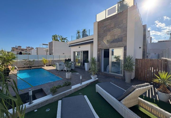 Villa a Orihuela Costa, Alicante, Orihuela Costa - € 477.000 | Ref: SMBOC2579 - foto 1