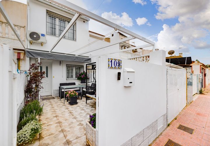 Byhus i Torrevieja, Alicante, Torrevieja - € 249.900 | Ref: KJC-29396 - foto 1