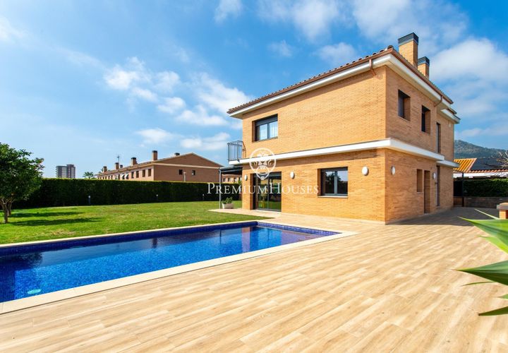 Villa a Cabrera De Mar, Barcelona, Cabrera De Mar - € 1.260.000 | Ref: PH102771/3699 - foto 1