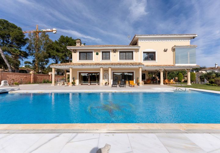Villa a Los Monteros, Malaga, Los Monteros - € 6.999.000 | Ref: R5309152 - foto 1