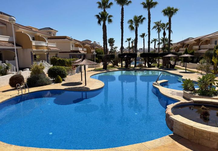 Byhus i Ciudad Quesada, Alicante, Ciudad Quesada - € 340.000 | Ref: 200-4660 - foto 1