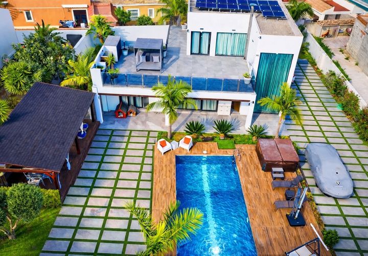 Villa a Los Balcones, Alicante, Los Balcones - € 1.320.000 | Ref: 768014 - foto 1