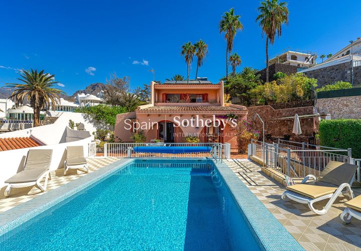 Villa i Adeje, Tenerife, Adeje - € 1.150.000 | Ref: 324073 - foto 1