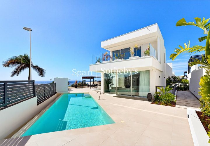 Villa i Adeje, Tenerife, Adeje - € 2.385.500 | Ref: 324249 - foto 1