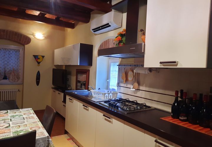 Wohnung in Arcola, La Spezia, Arcola - € 75.000 | Ref: 2400 - Foto 1