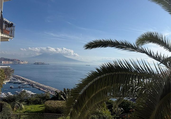 Apartament a Naples, Naples, Naples - € 1.700/mes | Ref: QSG-216 - foto 1