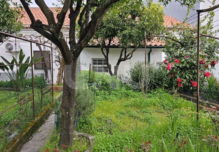 Villa i Castelo Branco, Castelo Branco, Castelo Branco - € 242.500 | Ref: UNU.I.1981.12555 - foto 1