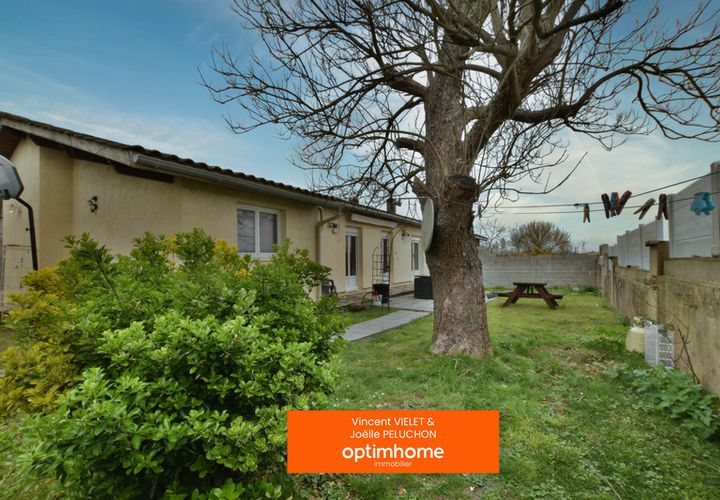 Villa a Blaye, Gironde, Blaye - € 155.000 | Ref: 830034858904 - foto 1