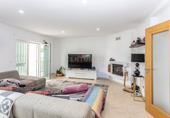 Villa i Seixal, Setubal, Seixal - € 425.000 | Ref: C0379-01005 - foto 1