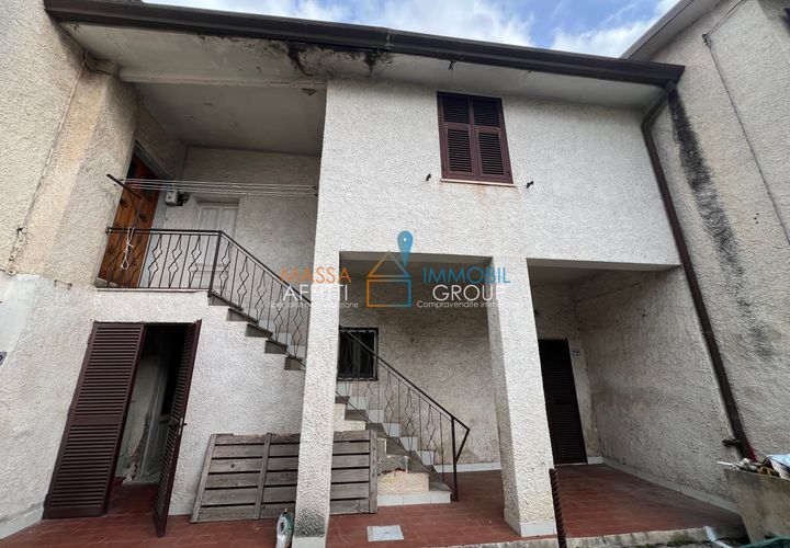Byhus i Massa, Massa and Carrara, Massa - € 135.000 | Ref: 3629 - foto 1