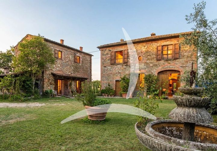 Farm hus i Lucignano, Arezzo, Lucignano - € 680.000 | Ref: a1190rc97929 - foto 1