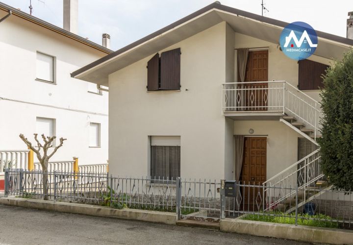 Villa a Torgiano, Perugia, Torgiano - € 245.000 | Ref: 0426 - foto 1