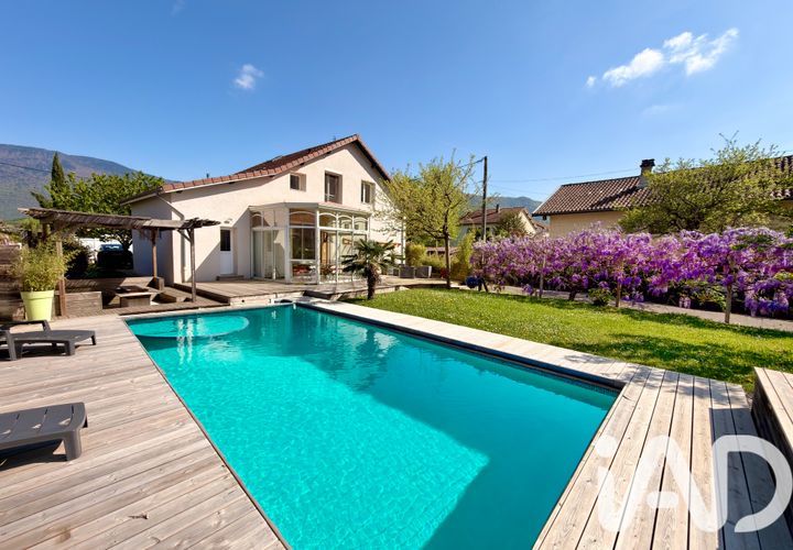 Villa i Vif, Isere, Vif - € 559.000 | Ref: 67985 - foto 1