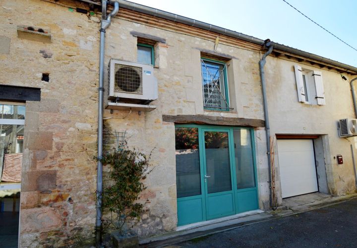 Byhus i Duras, Lot-et-Garonne, Duras - € 190.800 | Ref: D5146 - foto 1