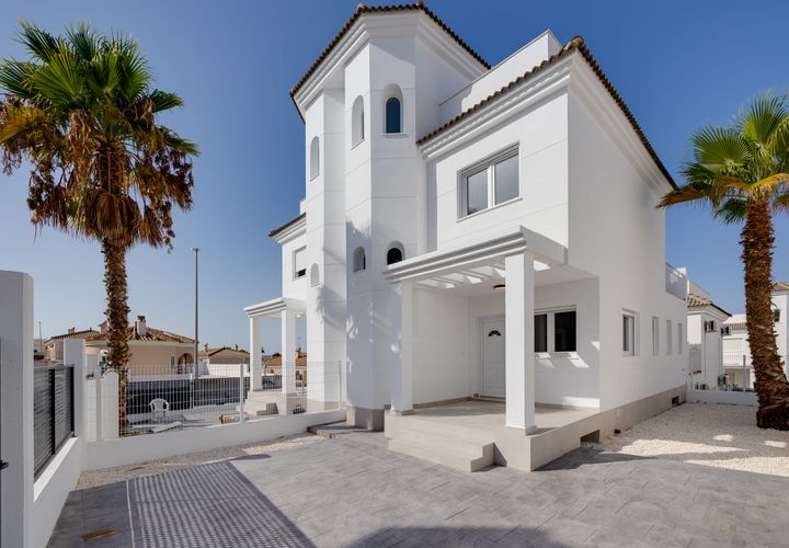Villa a San Fulgencio, Alicante, San Fulgencio - € 275.000 | Ref: LGD-0437 - foto 1