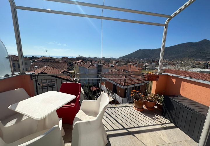 Apartament a Loano, Savona, Loano - € 650/mes | Ref: 1921 - foto 1