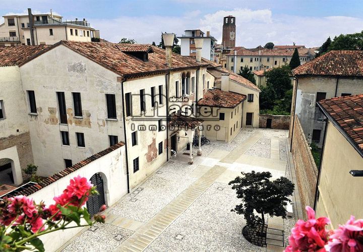 Apartament a Treviso, Treviso, Treviso - € 3.000/mes | Ref: AT119 - foto 1