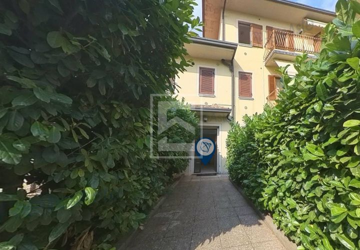 Leilighet i Mazzano, Brescia, Mazzano - € 120 000 | Ref: 33091047-317 - foto 1