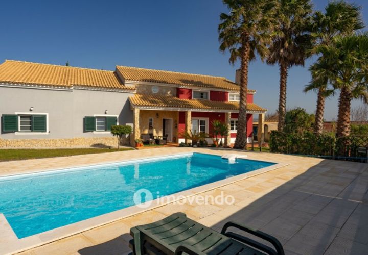 Villa i Alenquer, Lisbon, Alenquer - € 595.000 | Ref: IMO-113899 - foto 1