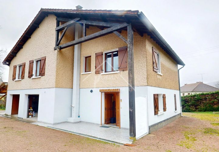 Villa a La Pacaudière, Loire, La Pacaudière - € 117.000 | Ref: G1099B - foto 1