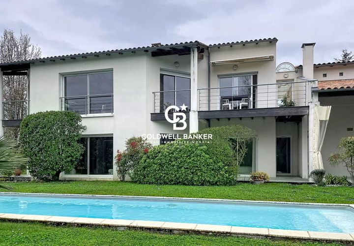 Villa em Pons, Charente-Maritime, Pons - € 524.000 | Ref: 0210MDC - foto 1