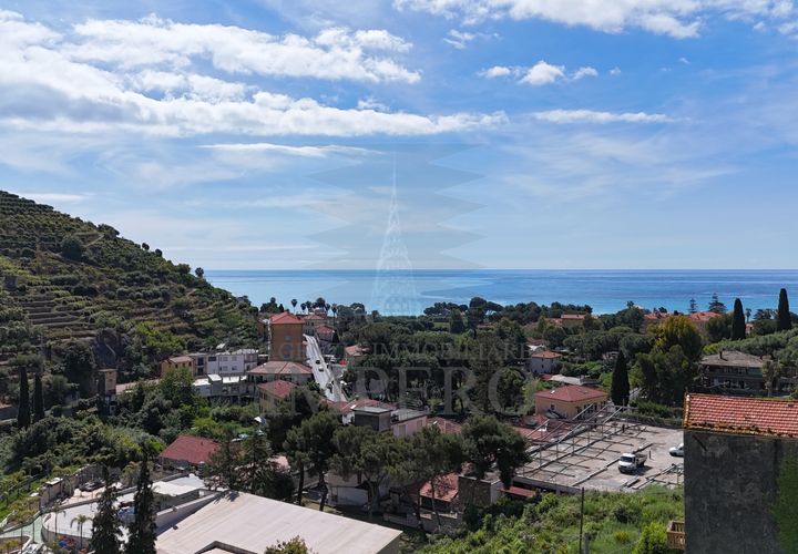 Helårsgrund i Ventimiglia, Imperia, Ventimiglia - € 390.000 | Ref: 23781 - foto 1