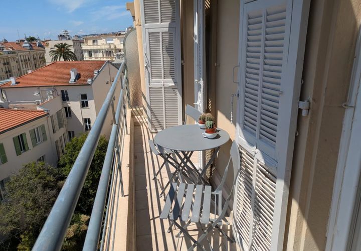 Lejlighed i Nice, Alpes-Maritimes, Nice - € 285.000 | Ref: J244AE - foto 1