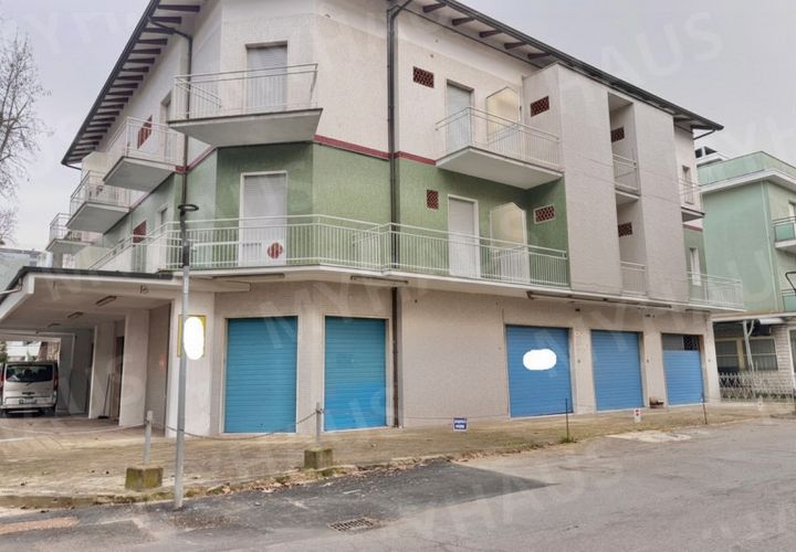 Villa i Cesenatico, Forli-Cesena, Cesenatico - € 1.400.000 | Ref: palazzina mare - foto 1