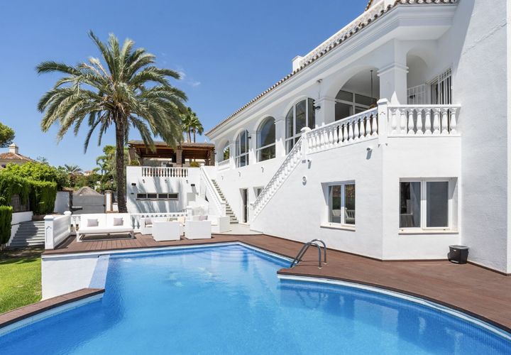 Villa i Marbella, Malaga, Marbella - € 2.200.000 | Ref: 720-00129P - foto 1