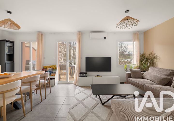 Dupleks i Craponne, Rhone, Craponne - € 334 000 | Ref: 91506 - foto 1