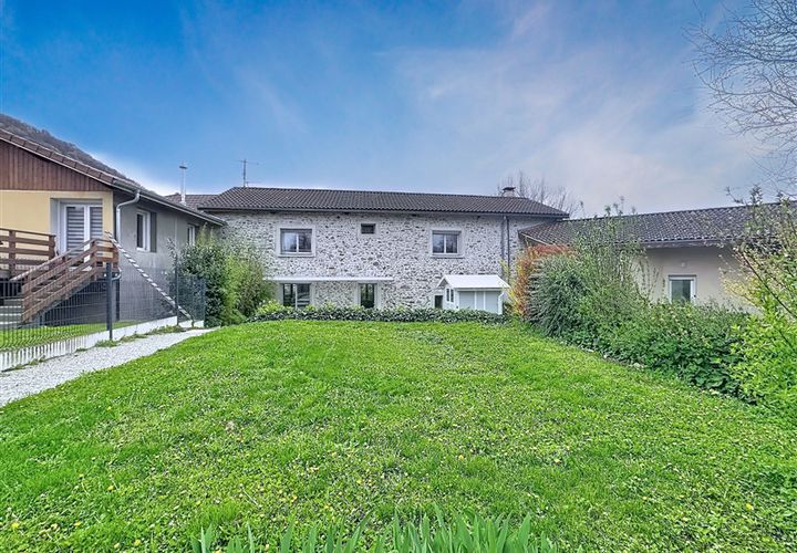 Villa a Jarrie, Isere, Jarrie - € 1.250/mes | Ref: AN005517 - foto 1