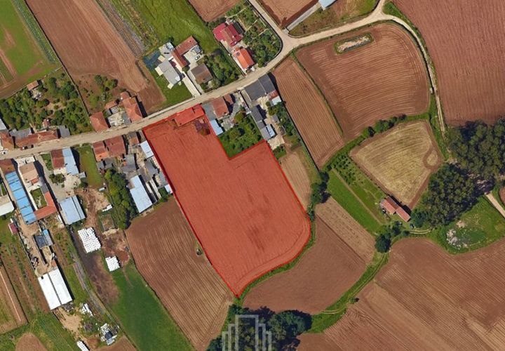 Helårsgrund i Ovar, Aveiro, Ovar - € 120.000 | Ref: 380-OVR - foto 1