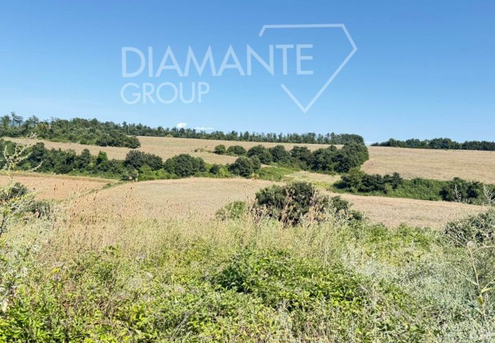 Tomt i Acquapendente, Viterbo, Acquapendente - € 1 100 000 | Ref: AZ404 - foto 1