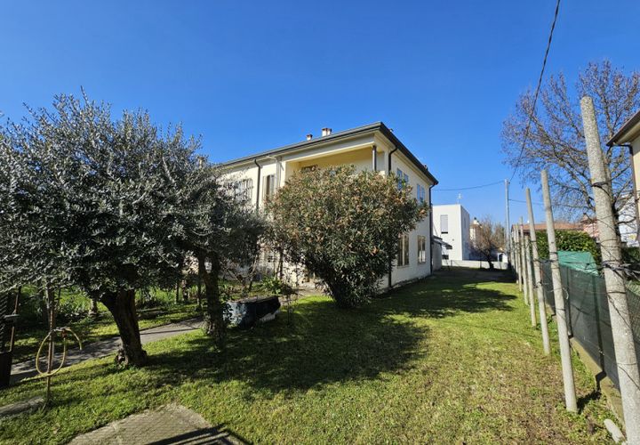 Villa i Este, Padua, Este - € 113.000 | Ref: BIF 492 - foto 1