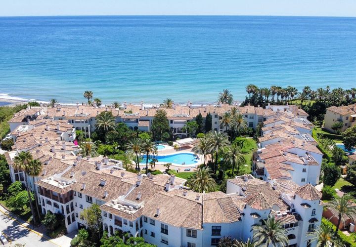 Lejlighed i Estepona, Malaga, Estepona - € 379.000 | Ref: R5337892 - foto 1