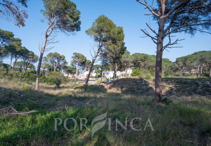 Helårsgrund i Pals, Gerona, Pals - € 275.000 | Ref: 1561/9569 - foto 1