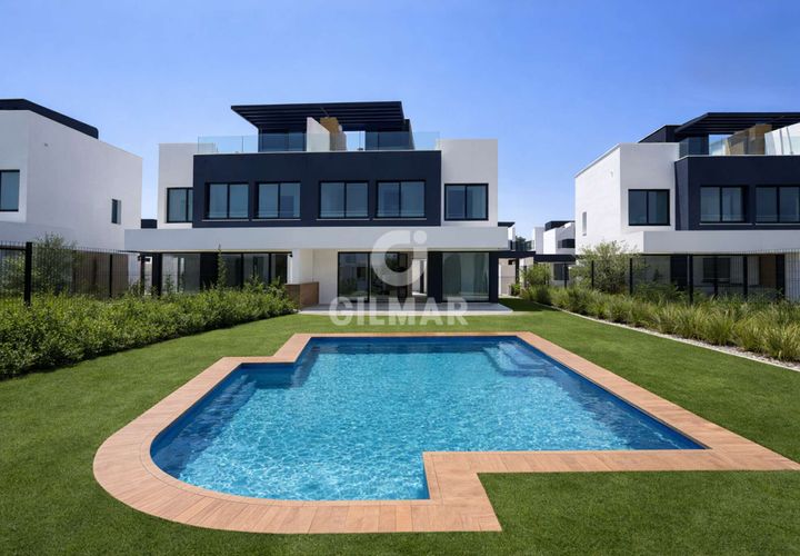 Byhus i Estepona, Malaga, Estepona - € 1.250.000 | Ref: 220957 - foto 1