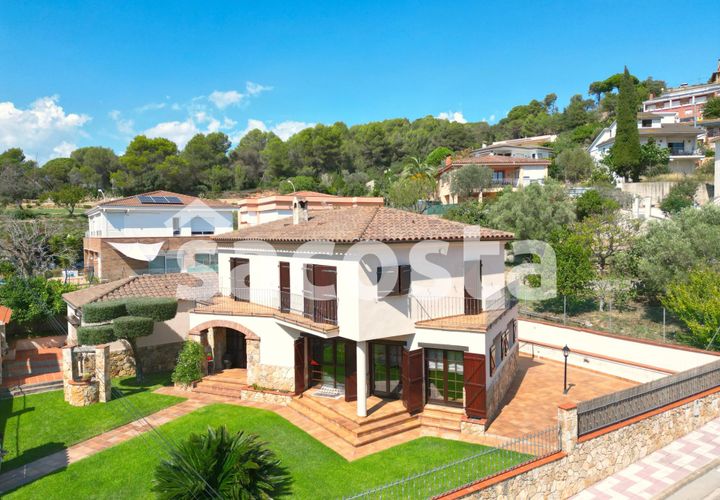 Villa em Blanes, Gerona, Blanes - € 621.000 | Ref: C01BL-308/9374 - foto 1