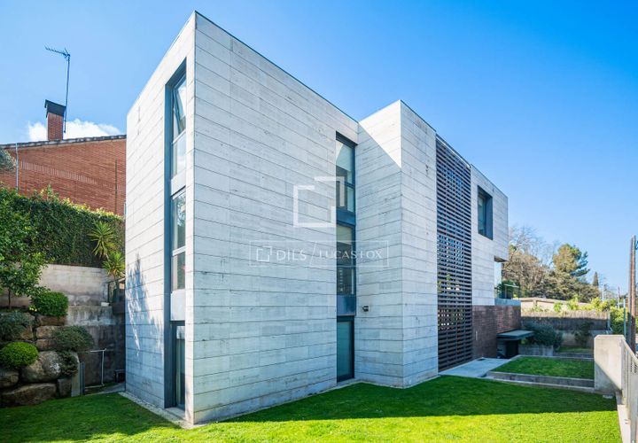 Villa a Valldoreix, Barcelona, Valldoreix - € 1.950.000 | Ref: STC67779 - foto 1