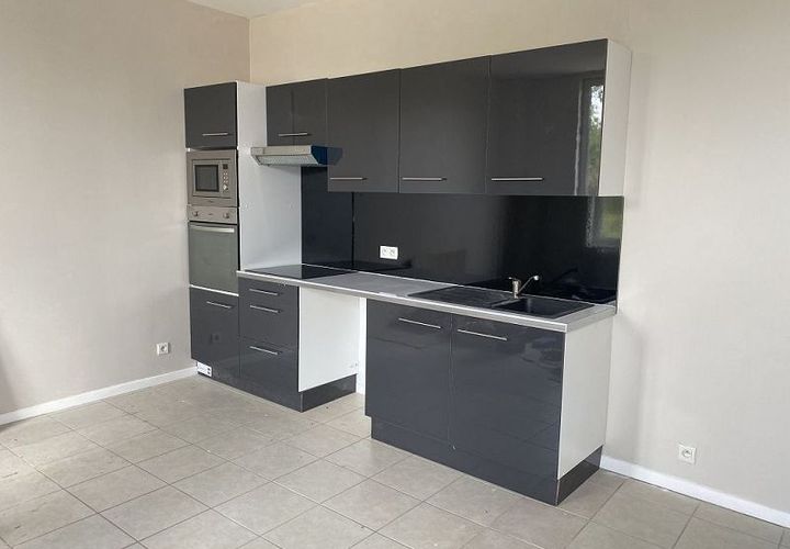 Apartament a Feurs, Loire, Feurs - € 495/mes | Ref: RGL212 - foto 1