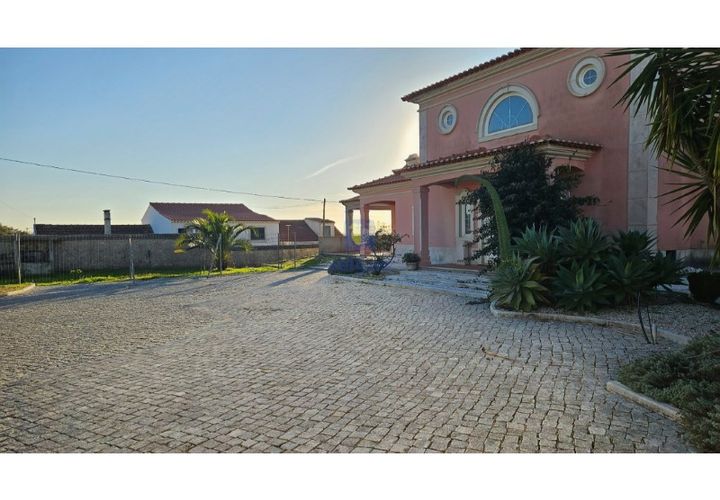 Villa i A dos Francos, Leiria, A dos Francos - € 495.000 | Ref: CAL-217054 - foto 1