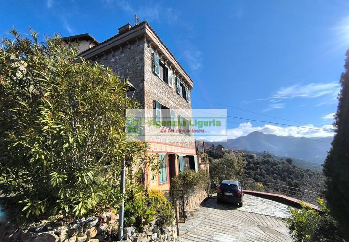 Villa a Perinaldo, Imperia, Perinaldo - € 220.000 | Ref: 1125 - foto 1