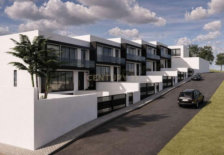 Villa i Braga, Braga, Braga - € 350.000 | Ref: C0256-03426 - foto 1