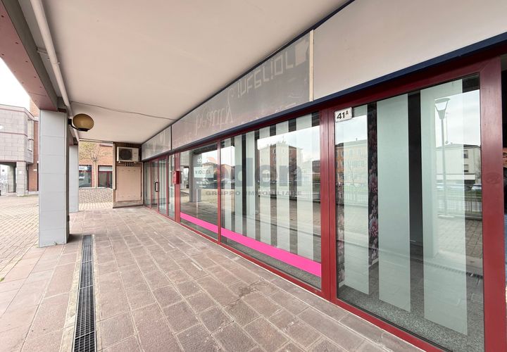 Erhvervsejendom i Modena, Modena, Modena - € 185.000 | Ref: MO2282 - foto 1