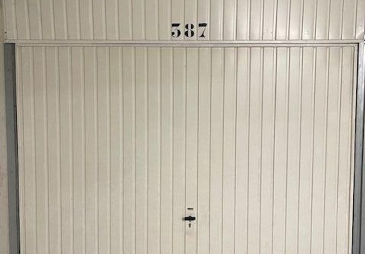 Garage i Marseille, Bouches-du-Rhone, Marseille - € 29.500 | Ref: K3W1-2A3-CV9 - foto 1