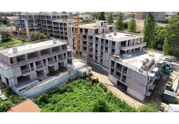 Lejlighed i Canidelo, Porto, Canidelo - € 275.000 | Ref: LUFR058 - foto 1