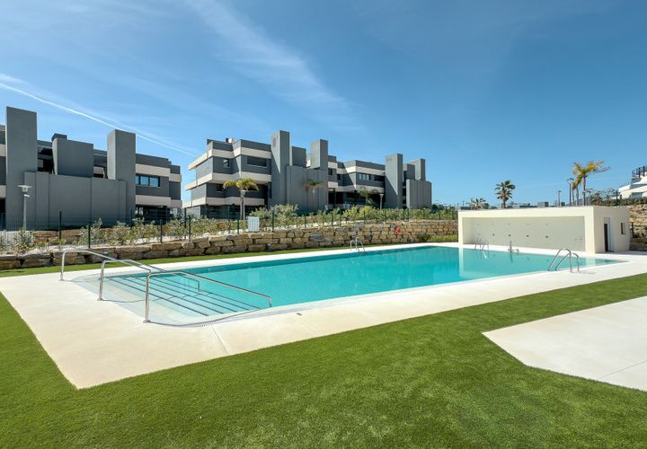 Lejlighed i Estepona, Malaga, Estepona - € 549.000 | Ref: HFMs614571 - foto 1