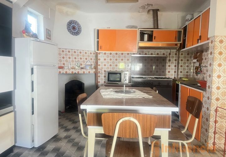 Villa i Peso e Vales do Rio, Castelo Branco, Peso e Vales do Rio - € 60.000 | Ref: CAS_100 - foto 1
